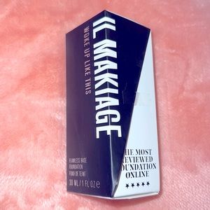 IL MAKIAGE Flawless Base Foundation (Woke up like this) Shade 075.